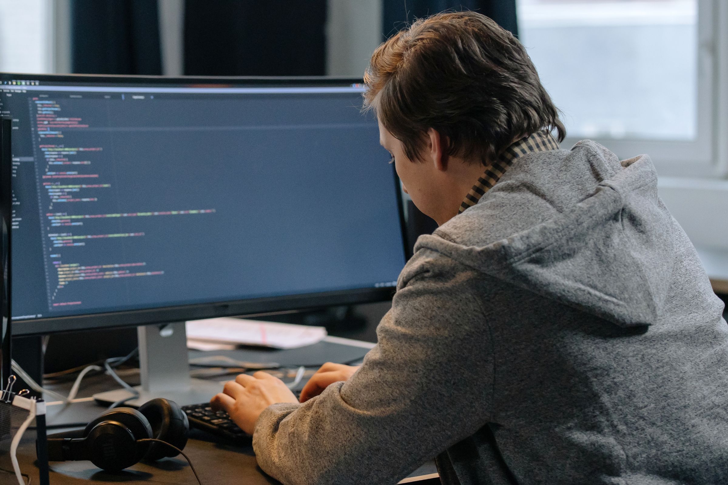 Mailgun vs. SendGrid: Which Email API Reigns Supreme in 2026?